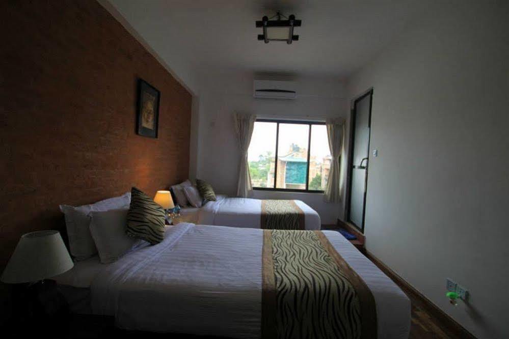 Gaju Suite Hotel Kathmandu Luaran gambar